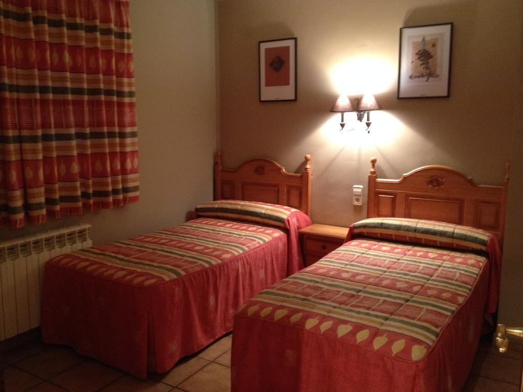 Apartamentos Residencial Fornocal Alquézar Pokój zdjęcie